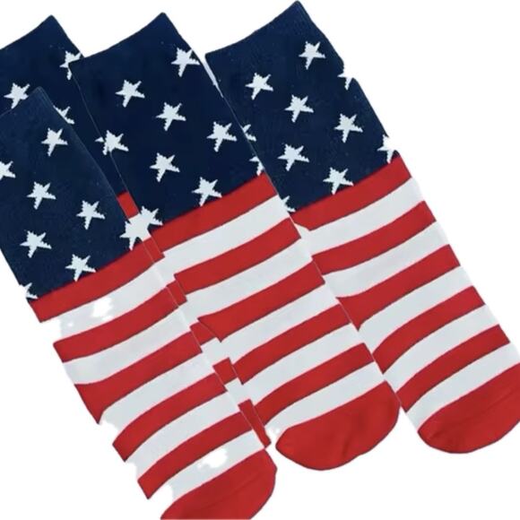 New lot of 4 American flag socks size 0-1 year - Picture 1 of 3